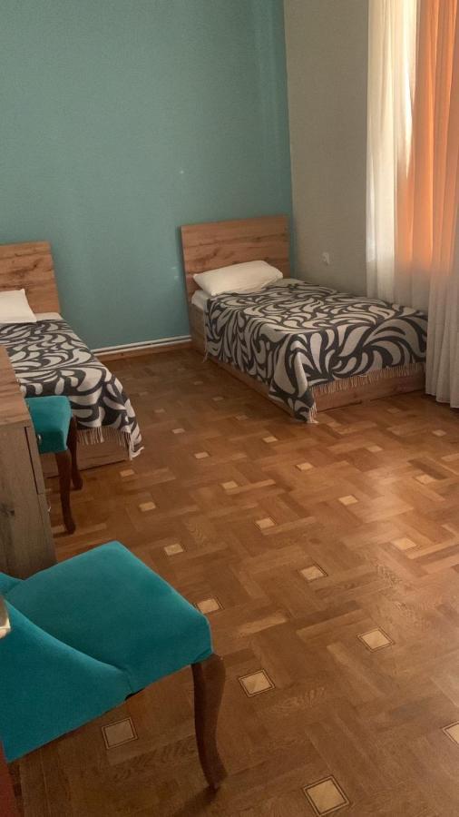 Red Castle Otel Erivan Dış mekan fotoğraf