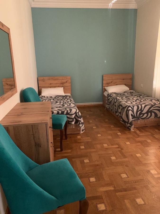 Red Castle Otel Erivan Dış mekan fotoğraf